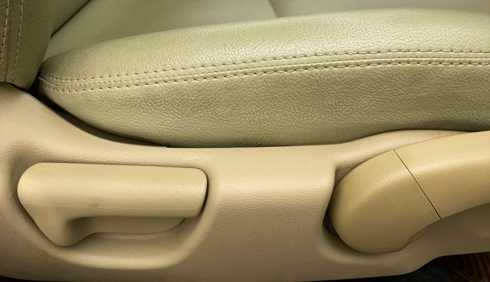 2012 Honda City 1.5L I-VTEC V MT, Petrol, Manual, 39,658 km, Driver Side Adjustment Panel