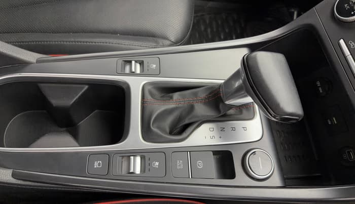 2020 Hyundai Creta SX (O) 1.4 TURBO DCT, Petrol, Automatic, 37,960 km, Gear Lever