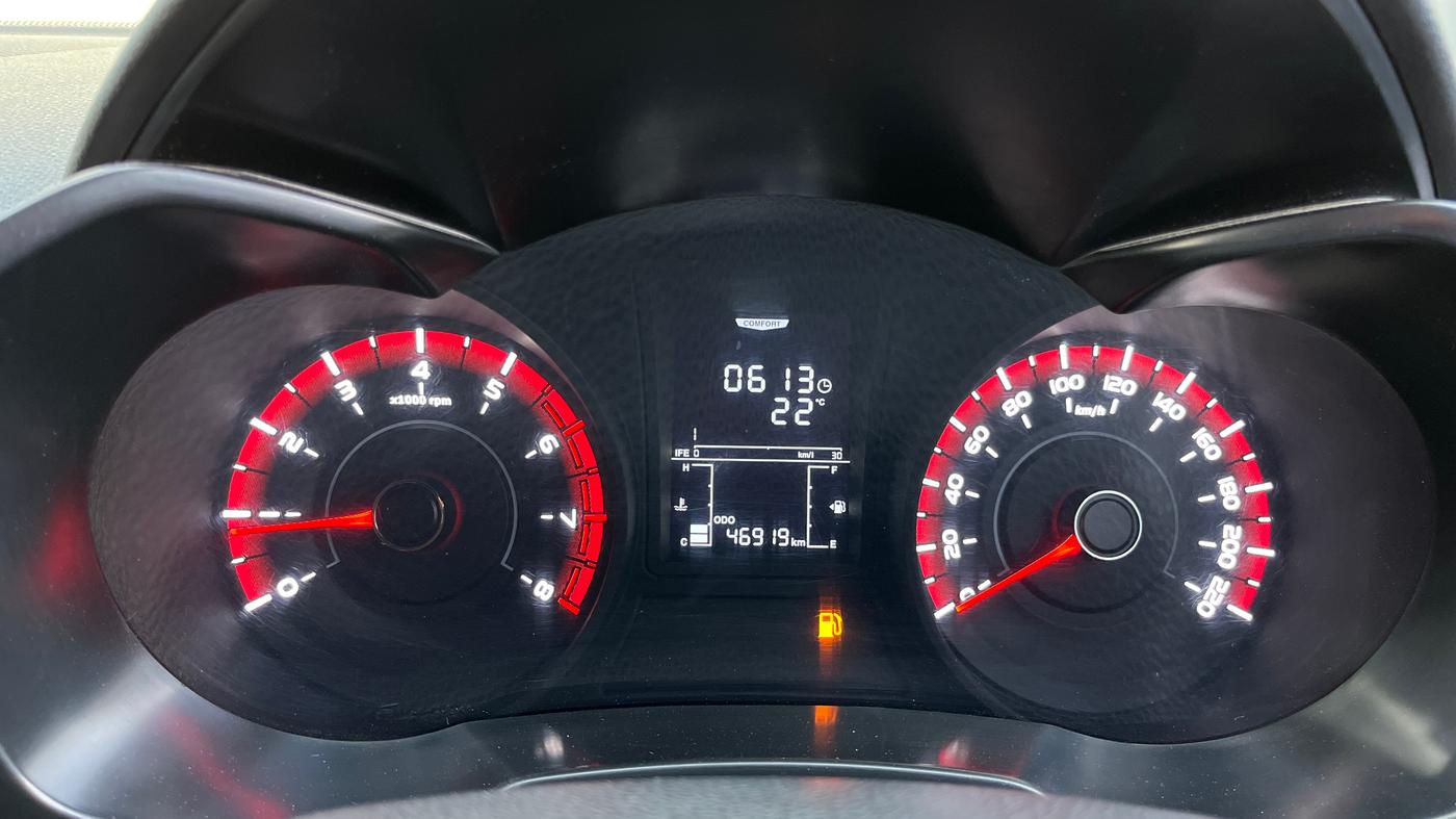 2024 Mahindra XUV 3XO MX3 1.2 L TCMPFi, Petrol, Manual, 46,914 km, Odometer Image