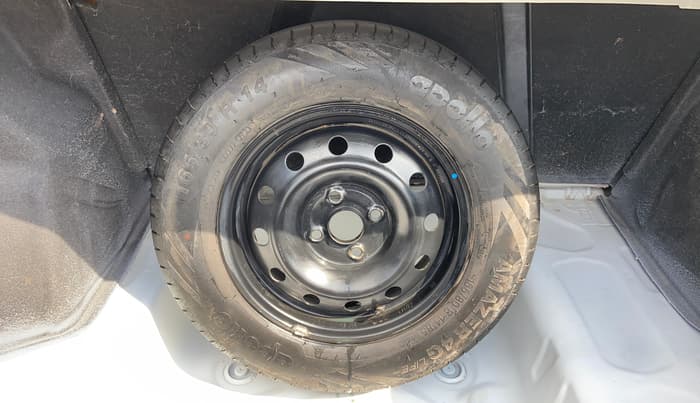 2019 Maruti Dzire VDI, Diesel, Manual, 1,15,112 km, Spare Tyre