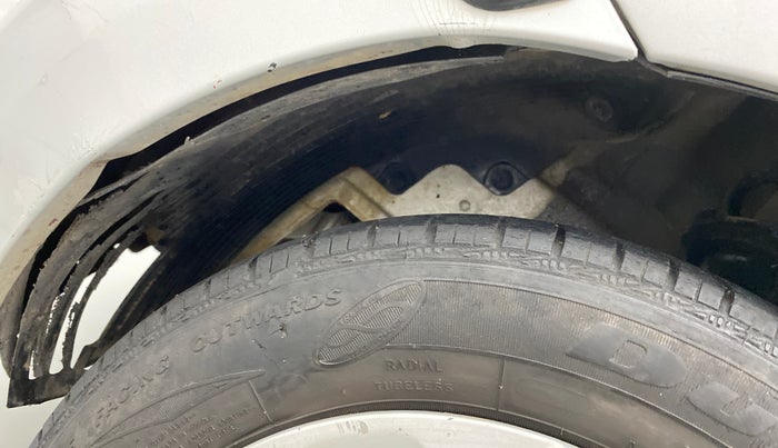 2015 Hyundai Eon 1.0 MAGNA +, Petrol, Manual, 84,776 km, Left fender - Lining loose