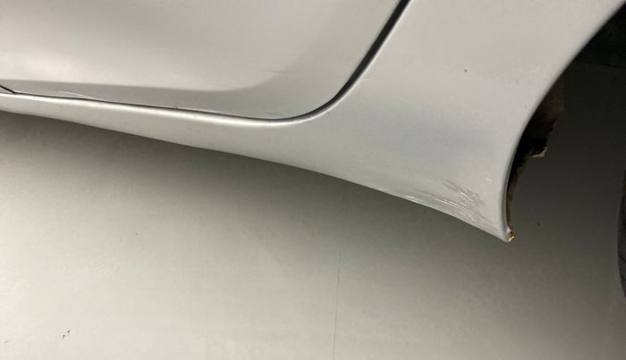 2015 Hyundai Eon 1.0 MAGNA +, Petrol, Manual, 84,776 km, Left running board - Slightly dented