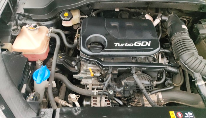 2022 KIA SONET X LINE 1.0 DCT, Petrol, Automatic, 16,227 km, Engine View - Right