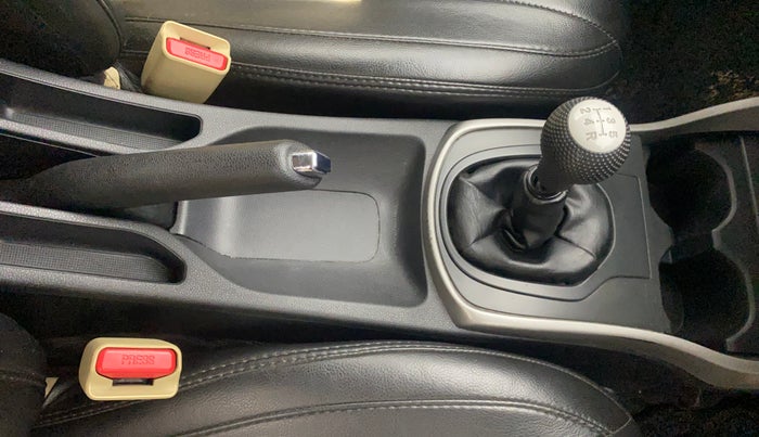 2016 Honda City 1.5L I-VTEC V MT, Petrol, Manual, 69,843 km, Gear Lever