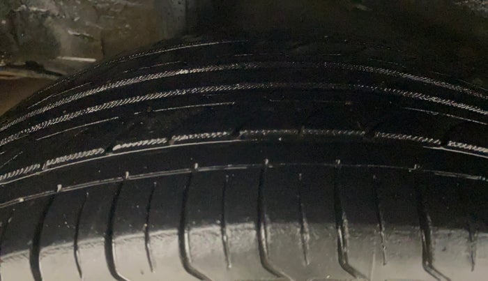 2016 Honda City 1.5L I-VTEC V MT, Petrol, Manual, 69,843 km, Right Rear Tyre Tread