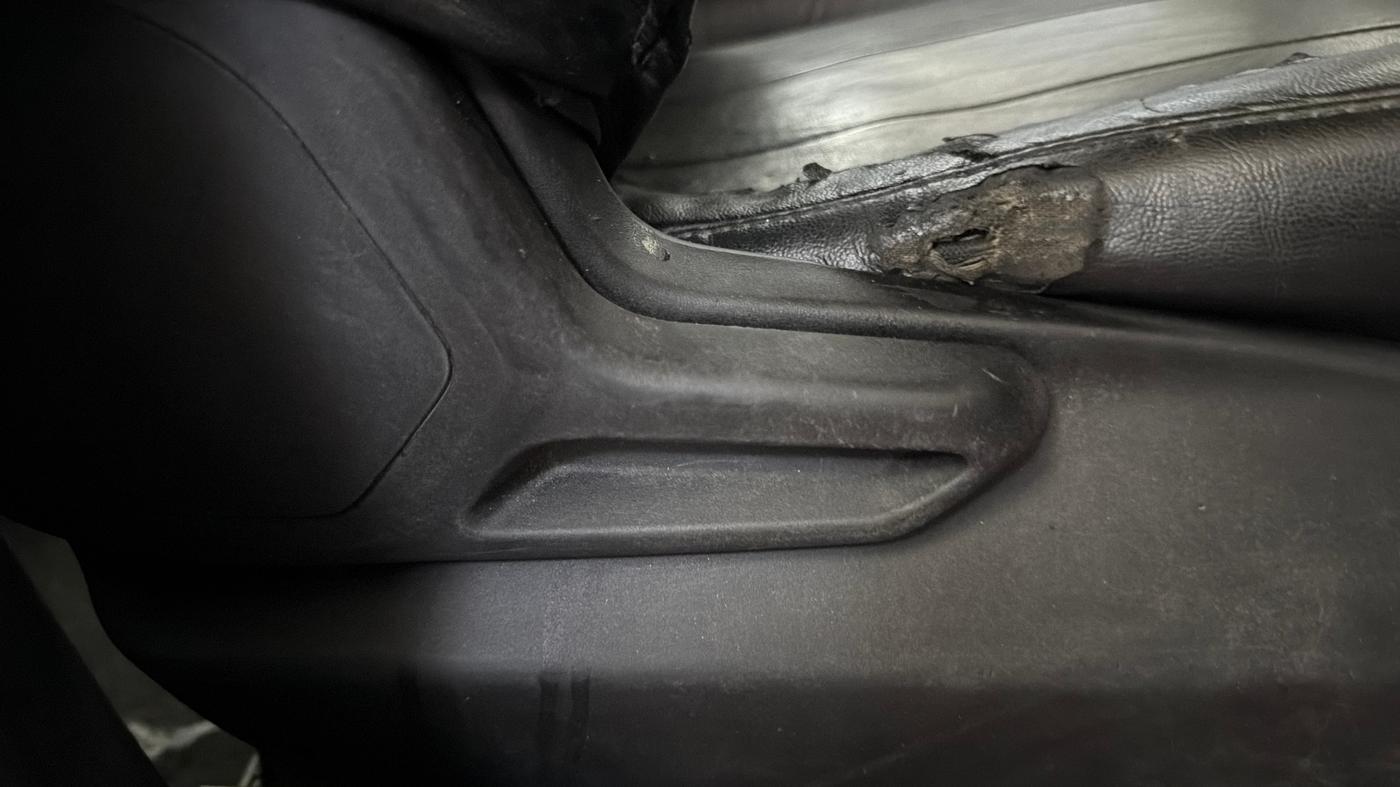 2021 Tata Tiago XT Limited Edition, Petrol, Manual, 67,692 km, Driver Side Adjustment Panel