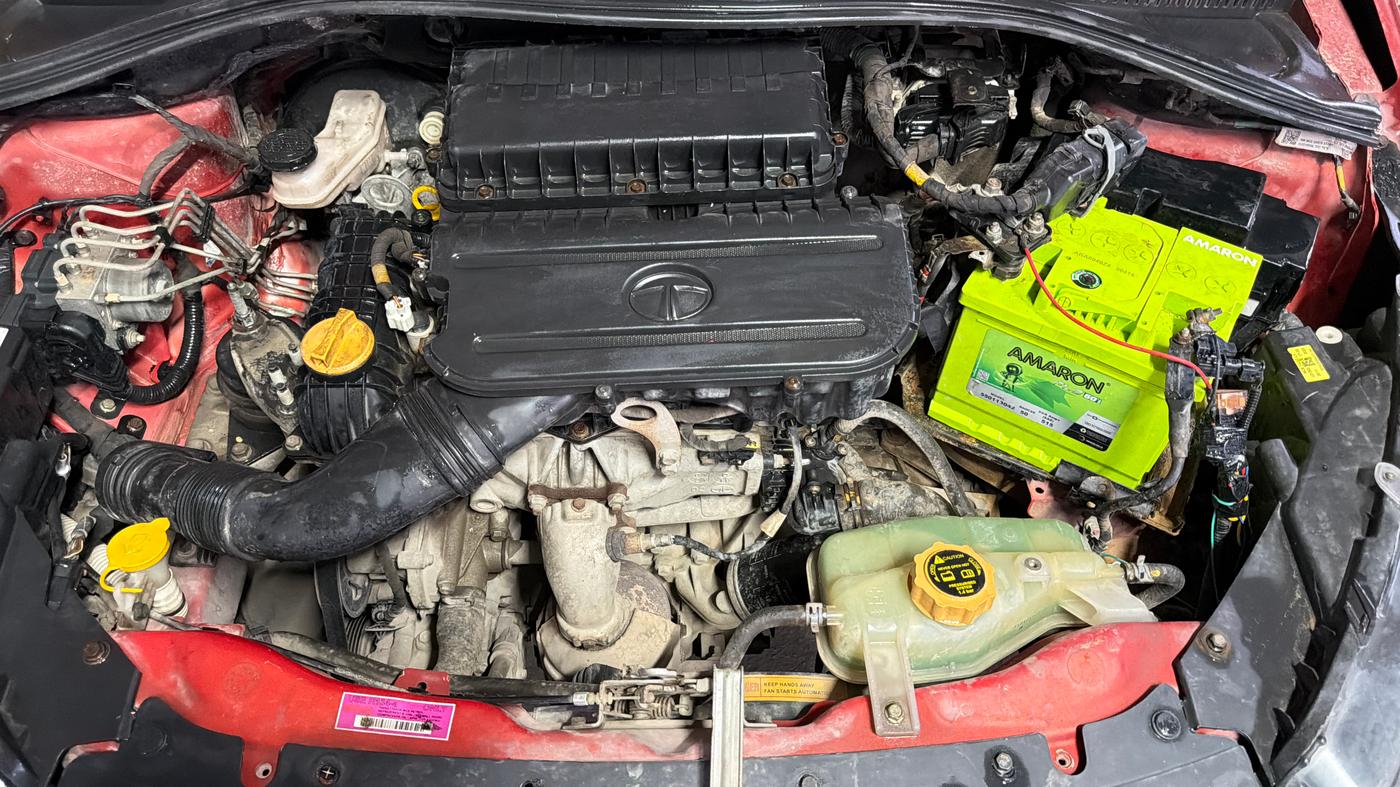 2021 Tata Tiago XT Limited Edition, Petrol, Manual, 67,692 km, Engine View