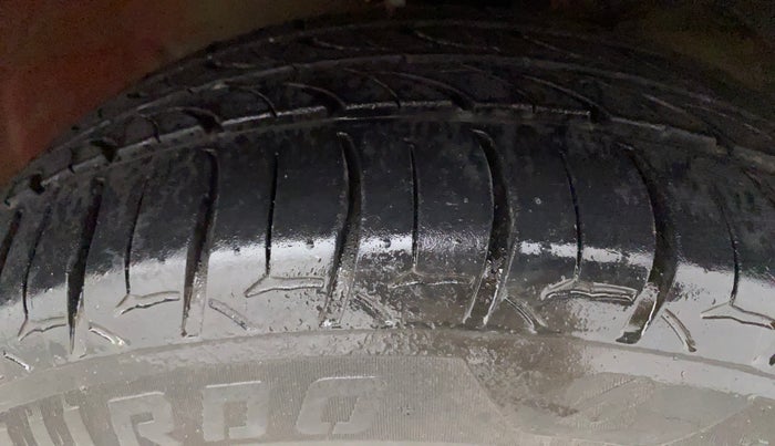 2018 Maruti Baleno ALPHA PETROL 1.2, Petrol, Manual, 84,514 km, Right Front Tyre Tread
