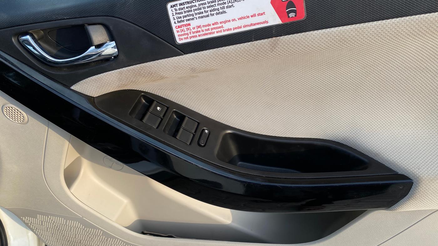 2021 Tata NEXON XZA PLUS (O) PETROL, Petrol, Automatic, 44,750 km, Driver Side Door Panels Control
