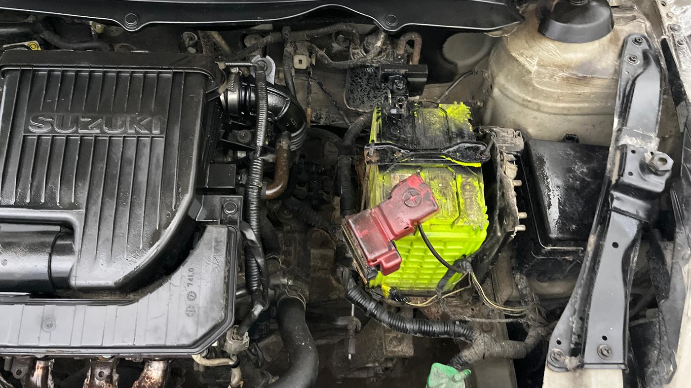 2016 Maruti Swift LXI (O), Petrol, Manual, 51,429 km, Engine View - Left