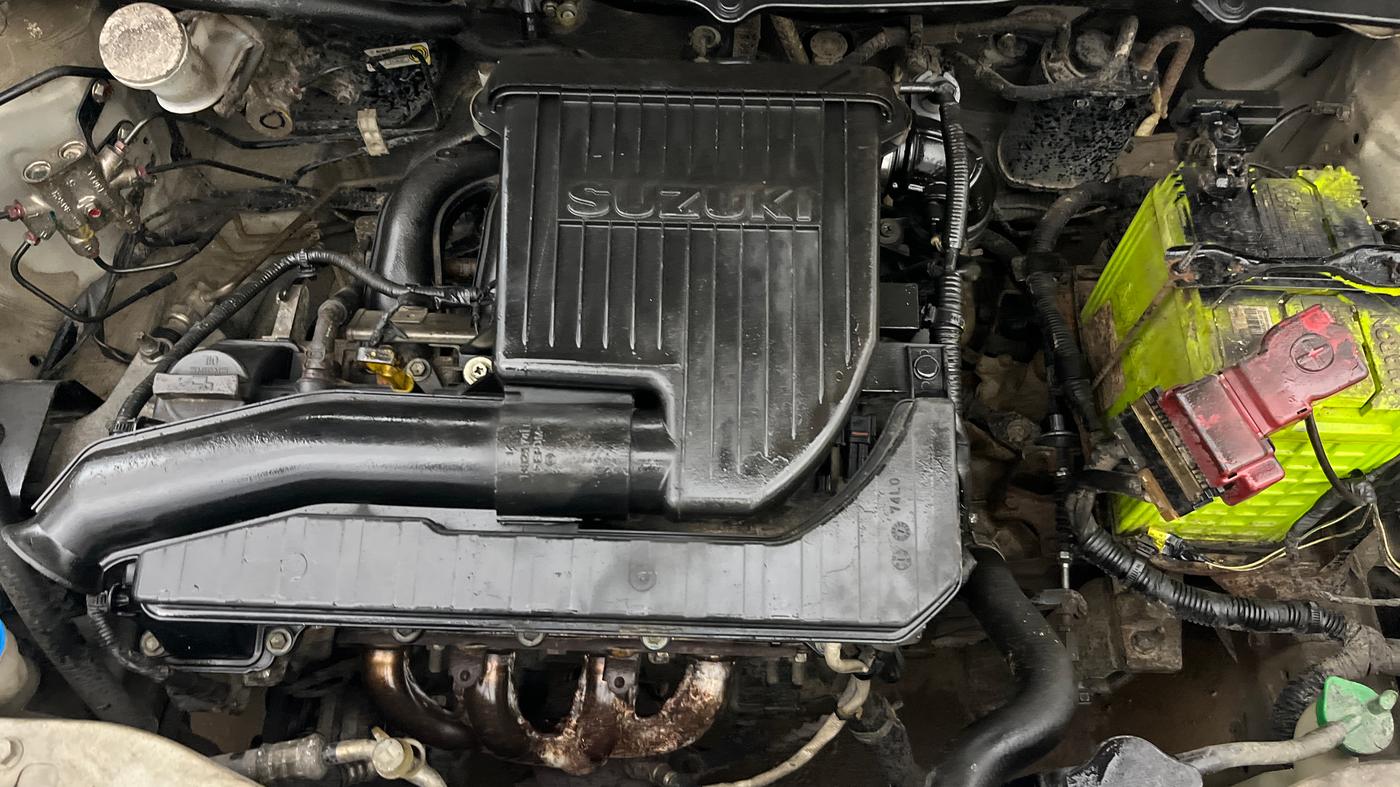2016 Maruti Swift LXI (O), Petrol, Manual, 51,429 km, Engine View