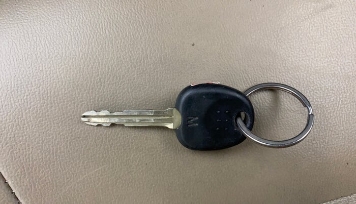 2013 Hyundai i10 MAGNA 1.2, Petrol, Manual, 1,34,639 km, Key Close Up