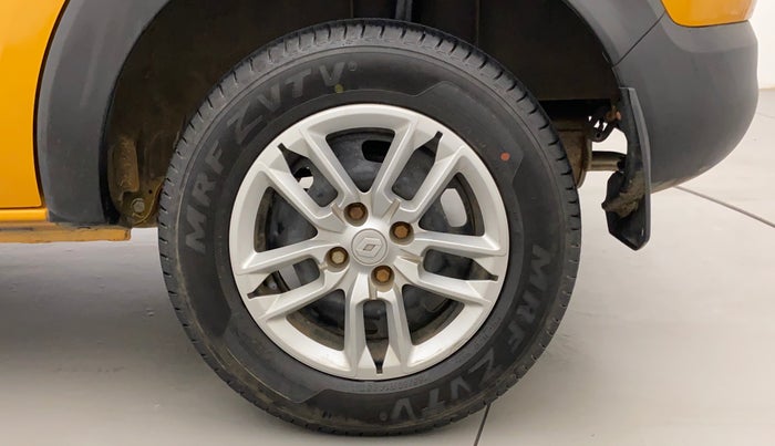 2021 Renault TRIBER RXL MT, Petrol, Manual, 7,340 km, Left Rear Wheel