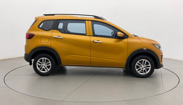2021 Renault TRIBER RXL MT, Petrol, Manual, 7,340 km, Right Side View