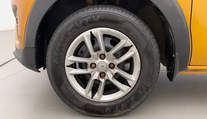 2021 Renault TRIBER RXL MT, Petrol, Manual, 7,340 km, Left Front Wheel