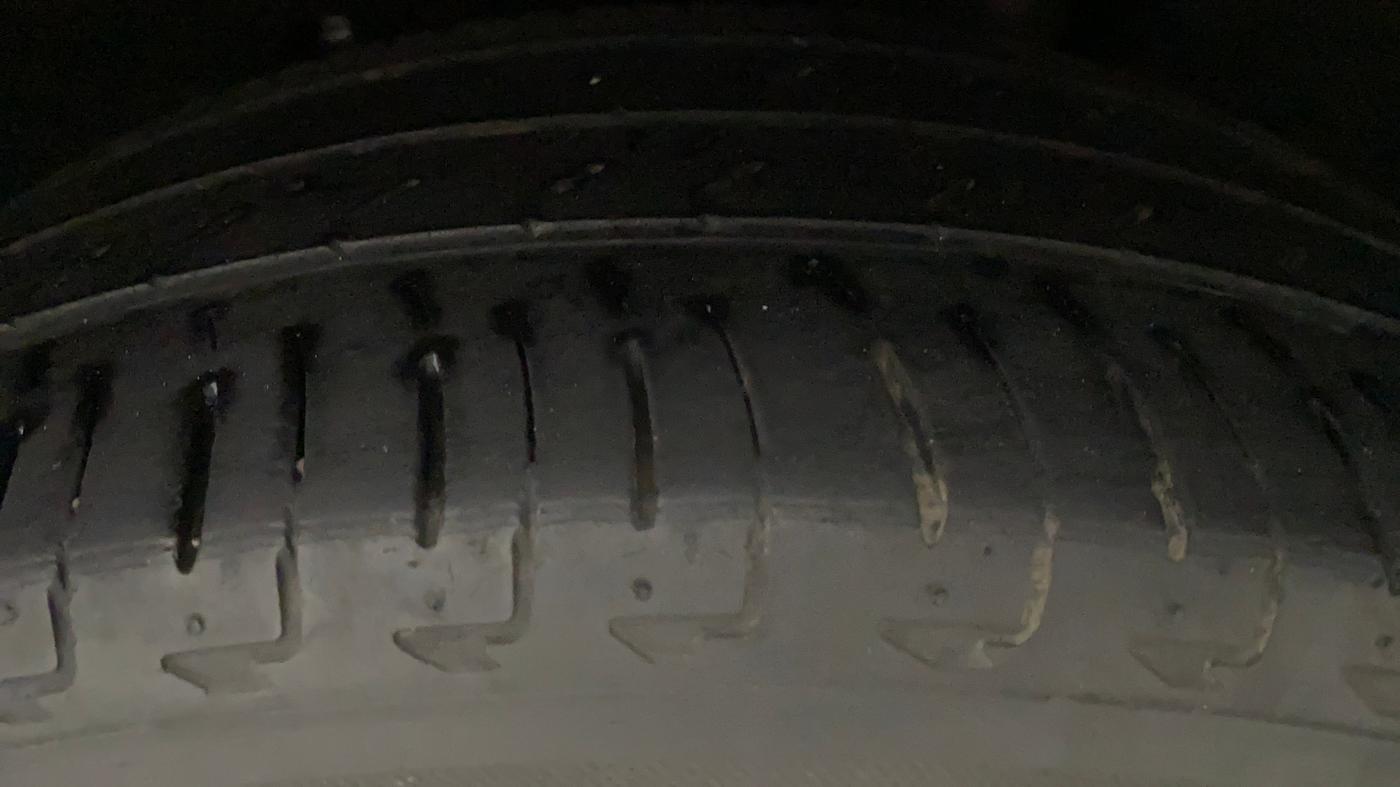 2017 Maruti Baleno ZETA CVT PETROL 1.2, Petrol, Automatic, 56,500 km, Left Rear Tyre Tread
