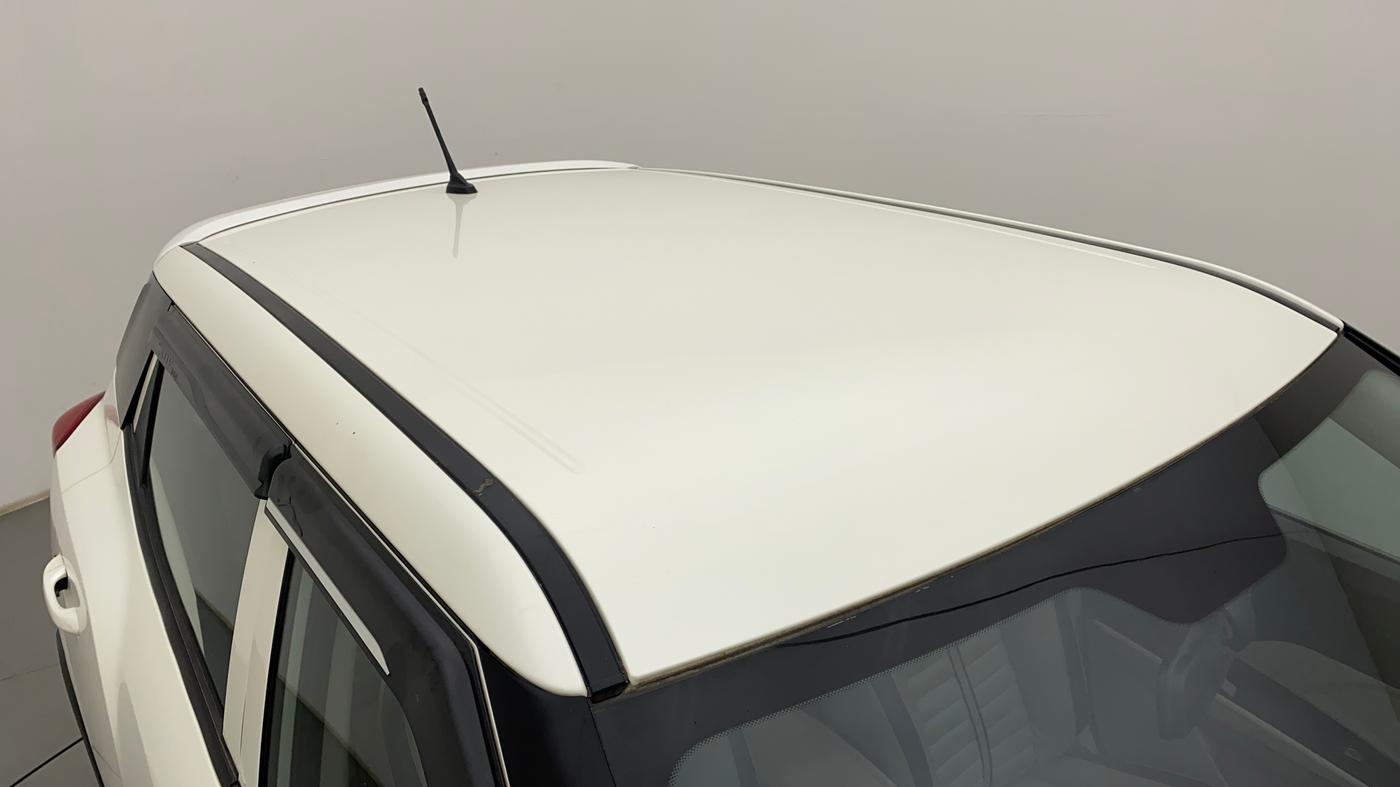 2019 Mahindra XUV300 1.5 W4 MT, Diesel, Manual, 53,218 km, Roof