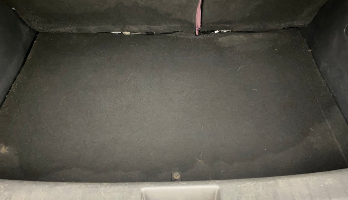 2024 Nissan MAGNITE Acenta B4D 1.0 Petrol MT, Petrol, Manual, 32,396 km, Boot Inside