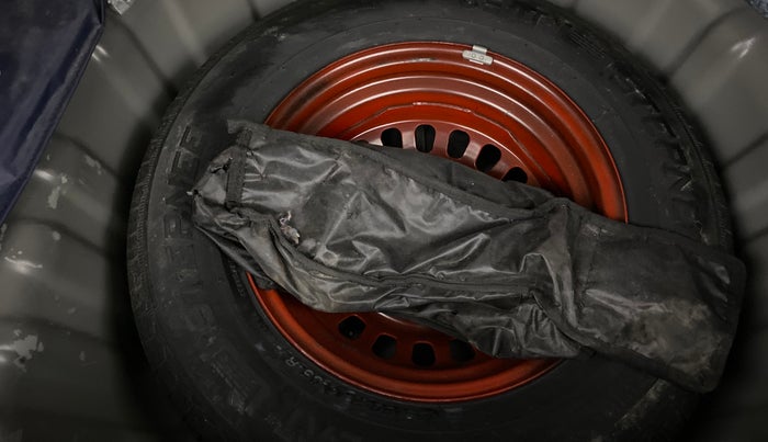 2024 Nissan MAGNITE Acenta B4D 1.0 Petrol MT, Petrol, Manual, 32,396 km, Spare Tyre