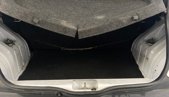 2019 Renault Kwid RXT 1.0 (O), Petrol, Manual, 42,793 km, Boot Inside