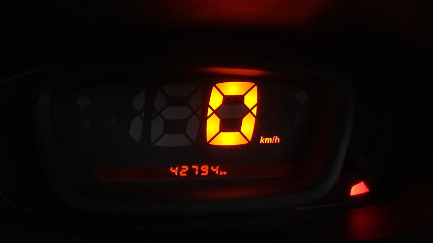 2019 Renault Kwid RXT 1.0 (O), Petrol, Manual, 42,793 km, Odometer Image