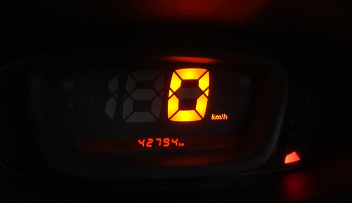 2019 Renault Kwid RXT 1.0 (O), Petrol, Manual, 42,793 km, Odometer Image