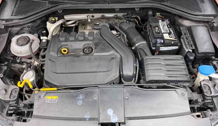 2020 Volkswagen T-ROC 1.5 TSI AT, Petrol, Automatic, 63,073 km, Open Bonet