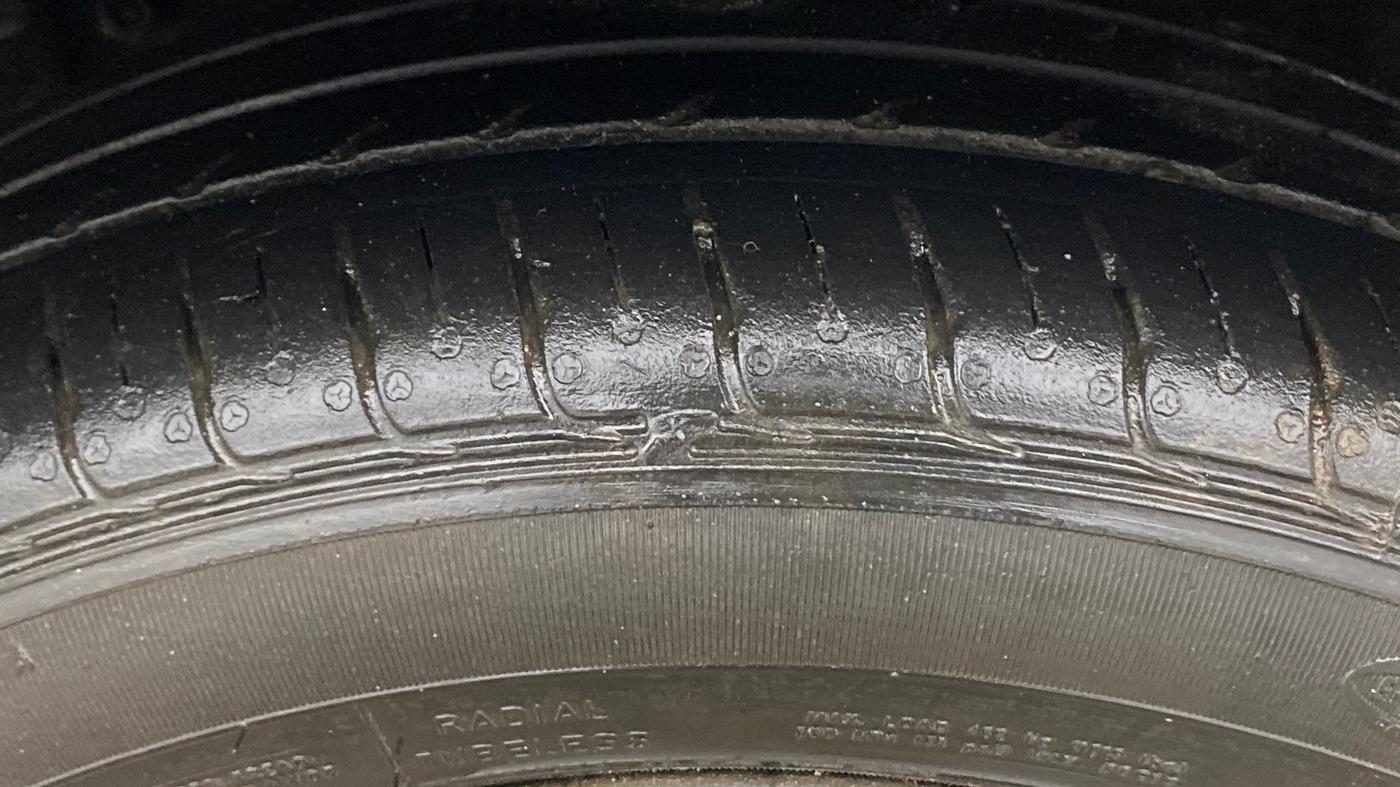 2024 Tata TIGOR XZA PLUS PETROL, Petrol, Automatic, 18,249 km, Left Rear Tyre Tread