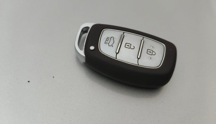 2015 Hyundai Xcent SX 1.2 (O), Petrol, Manual, 93,667 km, Key Close Up