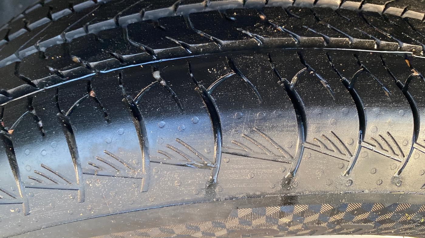 2024 Maruti Grand Vitara DELTA CNG, CNG, Manual, 55,048 km, Right Rear Tyre Tread