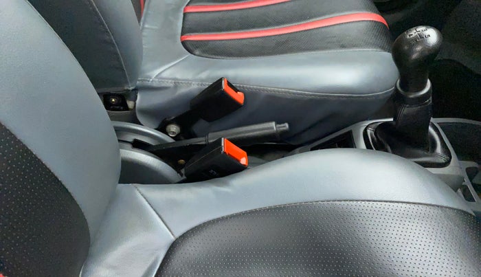2013 Maruti Alto 800 LXI, Petrol, Manual, 43,837 km, Gear Lever