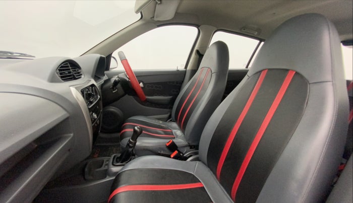 2013 Maruti Alto 800 LXI, Petrol, Manual, 43,837 km, Right Side Front Door Cabin