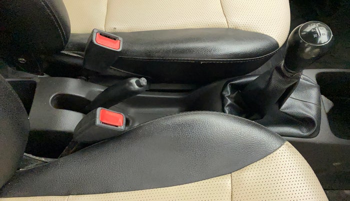2014 Hyundai Eon ERA +, Petrol, Manual, 45,069 km, Gear Lever