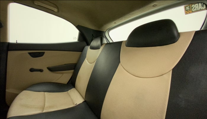 2014 Hyundai Eon ERA +, Petrol, Manual, 45,069 km, Right Side Rear Door Cabin