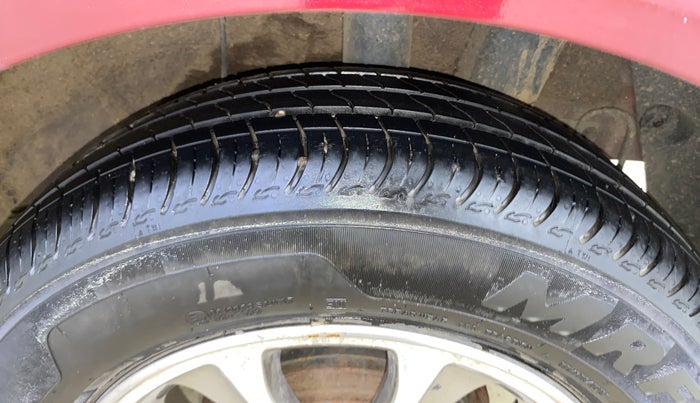 2015 Hyundai Grand i10 ASTA 1.2 KAPPA VTVT, Petrol, Manual, 35,957 km, Left Rear Tyre Tread