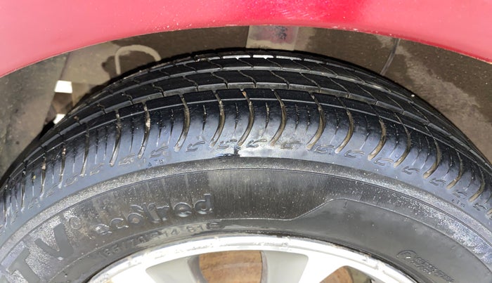 2015 Hyundai Grand i10 ASTA 1.2 KAPPA VTVT, Petrol, Manual, 35,957 km, Right Rear Tyre Tread