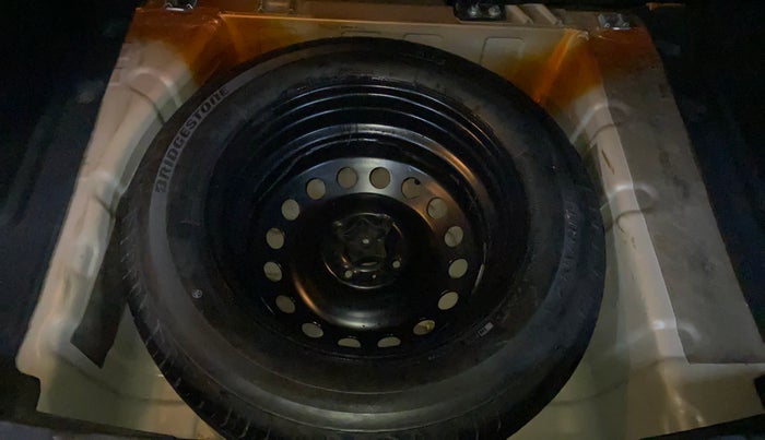 2018 Tata NEXON XZA PLUS PETROL DUAL TONE, Petrol, Automatic, 81,090 km, Spare Tyre