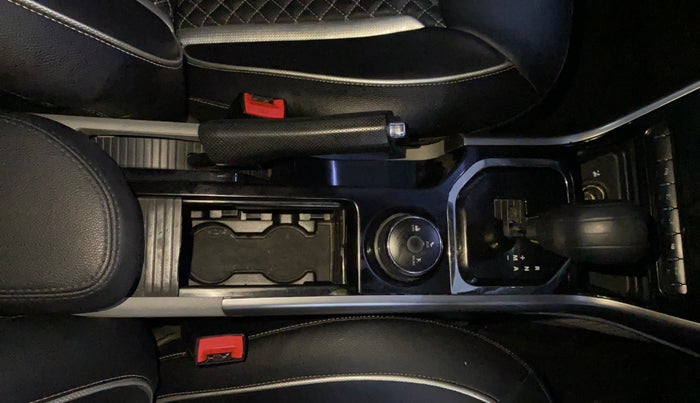 2018 Tata NEXON XZA PLUS PETROL DUAL TONE, Petrol, Automatic, 81,090 km, Gear Lever