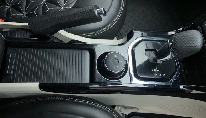 2020 Tata NEXON XZA+ (O) 1.2 RTN, Petrol, Automatic, 12,119 km, Gear Lever