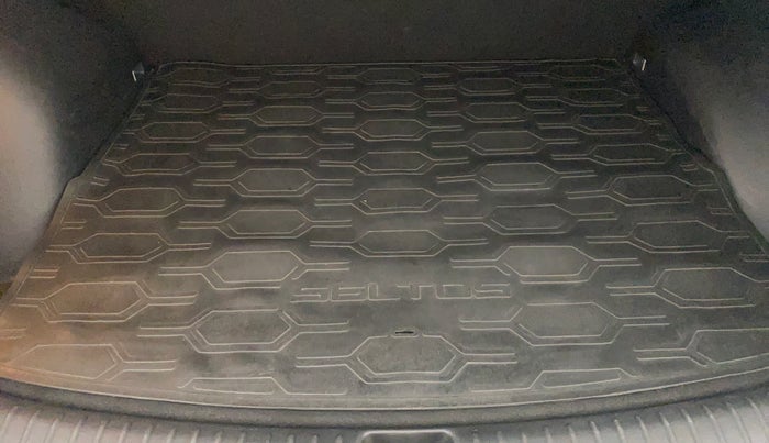 2021 KIA SELTOS HTK PLUS 1.5 IMT, Petrol, Manual, 69,318 km, Boot Inside