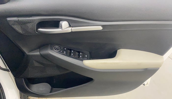 2021 KIA SELTOS HTK PLUS 1.5 IMT, Petrol, Manual, 69,318 km, Driver Side Door Panels Control