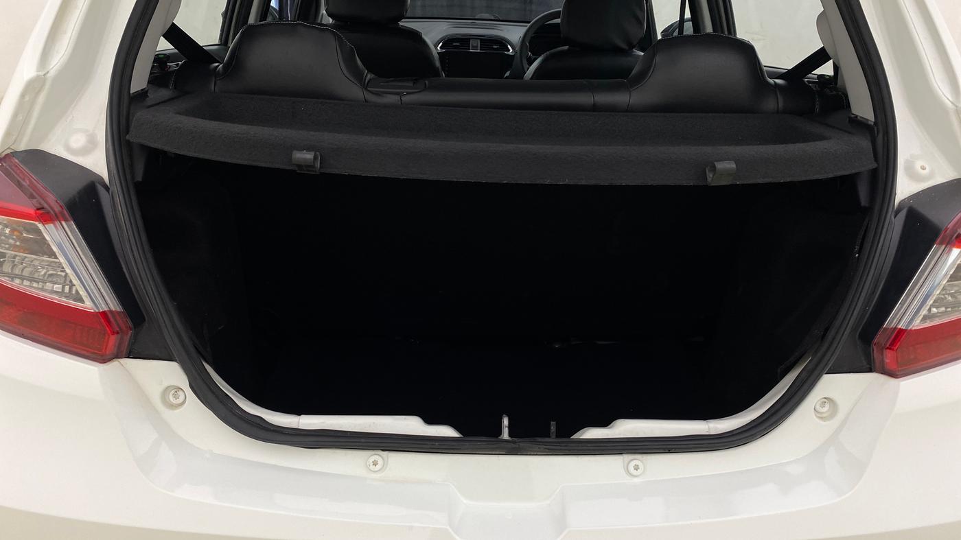 2024 Tata Tiago XT (O) PETROL, Petrol, Manual, 16,987 km, Boot Inside