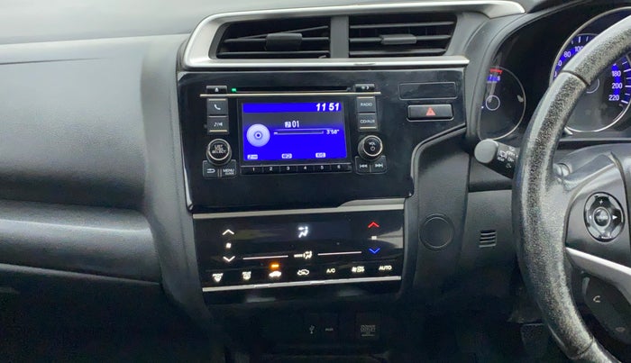 2016 Honda Jazz 1.2 V MT, Petrol, Manual, Air Conditioner