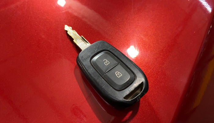 2019 Renault Kwid RXL, Petrol, Manual, 32,528 km, Key Close Up