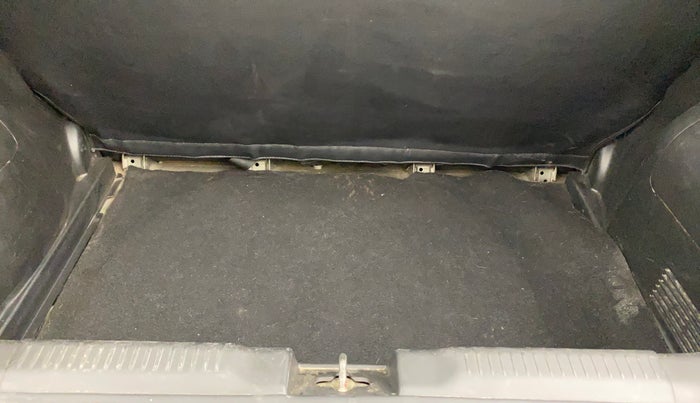 2018 Maruti Swift VXI AMT, Petrol, Automatic, 1,46,570 km, Boot Inside