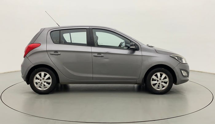 2012 Hyundai i20 SPORTZ 1.2, CNG, Manual, 52,162 km, Right Side View