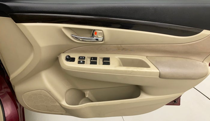2015 Maruti Ciaz VXI+, Petrol, Manual, 17,004 km, Driver Side Door Panels Control
