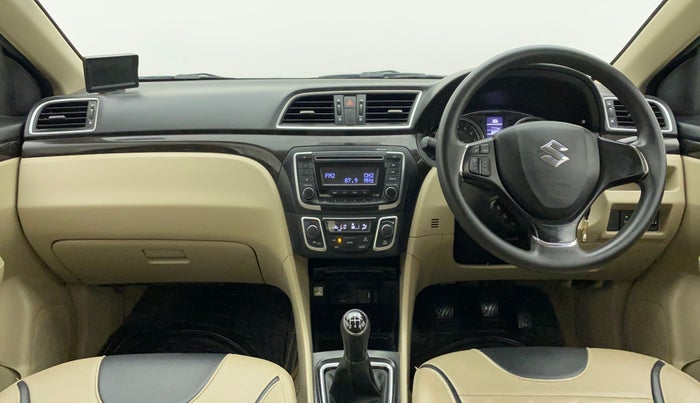 2015 Maruti Ciaz VXI+, Petrol, Manual, 17,004 km, Dashboard