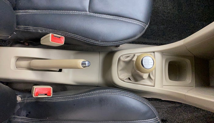 2013 Maruti Swift Dzire VDI, Diesel, Manual, 30,259 km, Gear Lever