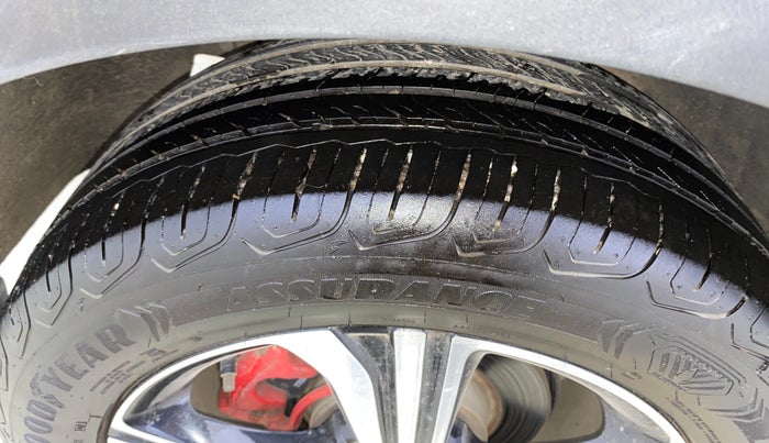 2023 MG ASTOR SAVVY 1.5 CVT S RED, Petrol, Automatic, 18,463 km, Right Rear Tyre Tread